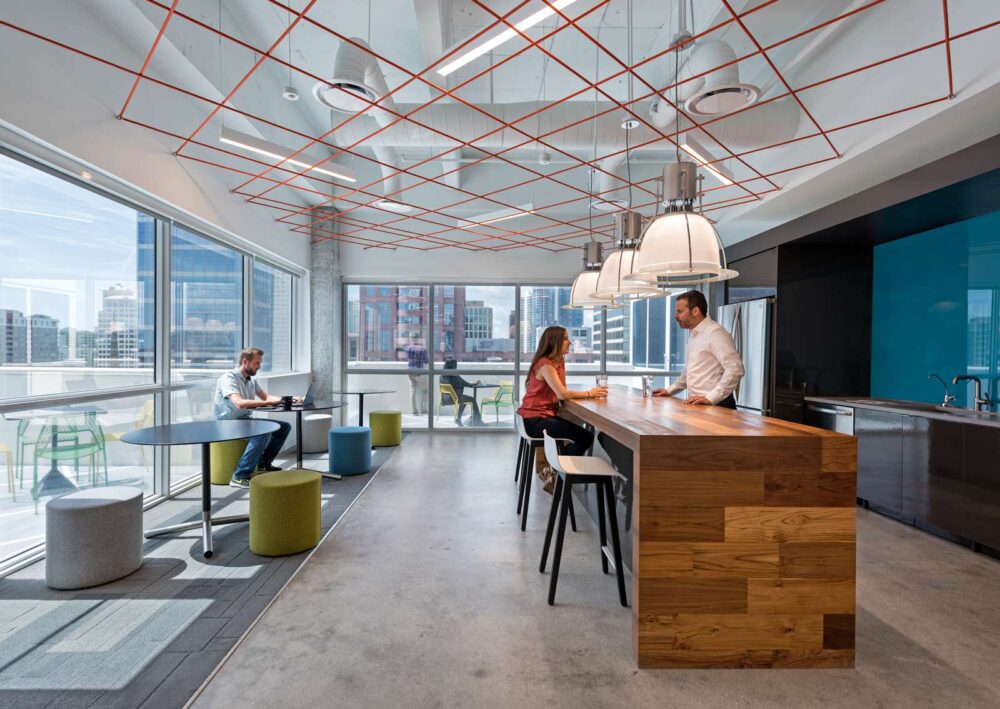 Suspended linear lighting at Thornton Tomasetti Offices, Fort Lauderdale